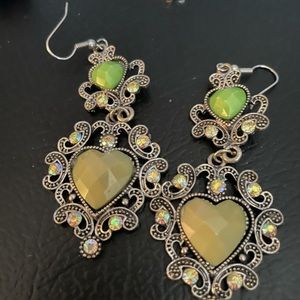 Necklaces and watches different things $5 to $10